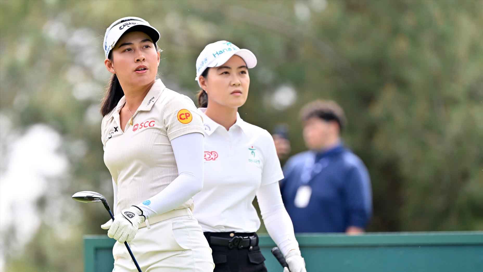 Jeeno Thitikul, numéro 1 mondiale, arrive à la Chevron Championship en quête de son premier titre majeur. À 24 ans, la Thaïlandaise doit enfin répondre à la seule question sans réponse de sa carrière.