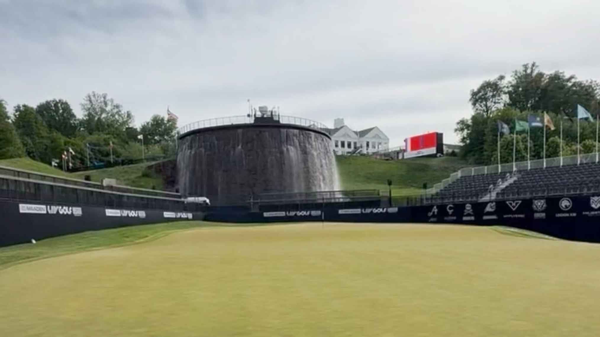 Le Fonds public d'investissement saoudien étudie l'arrêt du financement de LIV Golf, menaçant l'existence du circuit dissident et plaçant ses 54 joueurs sous contrat dans l'incertitude totale.