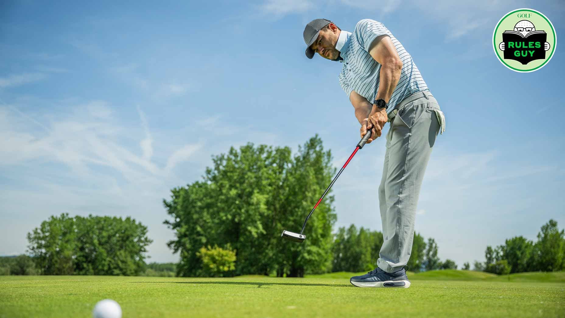 Coller un autocollant d'alignement sur son putter est légal — à condition de respecter quelques règles simples. On vous explique tout.