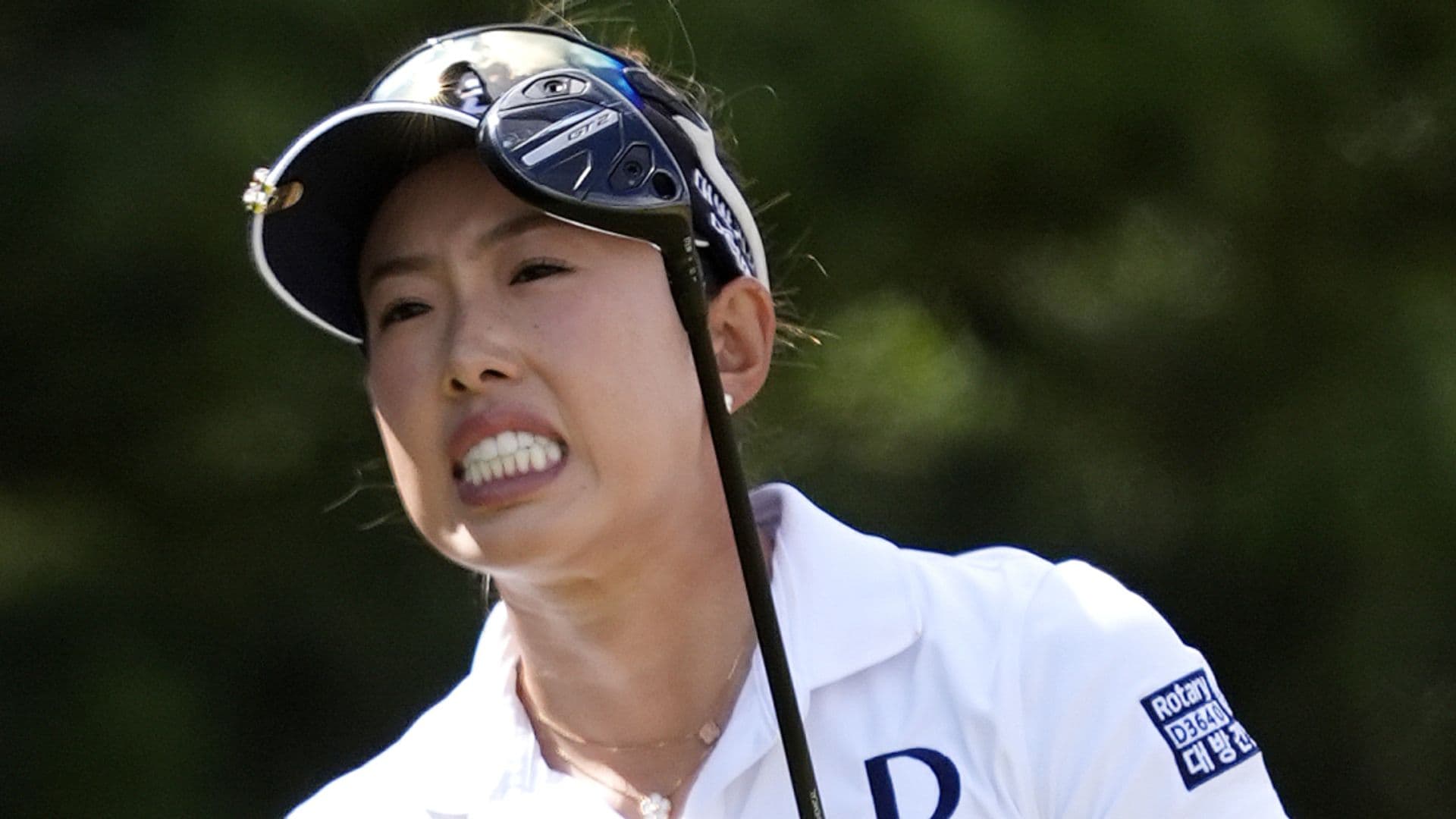 Woad et Hull sont en position de jouer la victoire au dernier tour de l'AIG Women's Open. Noh mène après le repli de Ryu.