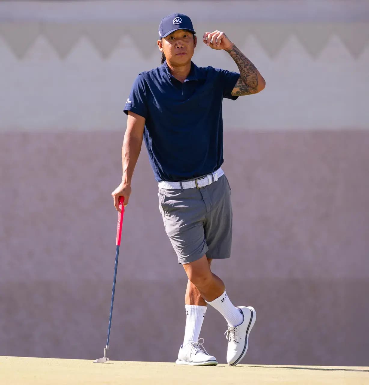 Anthony Kim a réalisé l'un des comebacks les plus spectaculaires de l'histoire du golf en remportant le LIV Golf Adelaide 2025, douze ans après sa dernière apparition professionnelle en 2014.