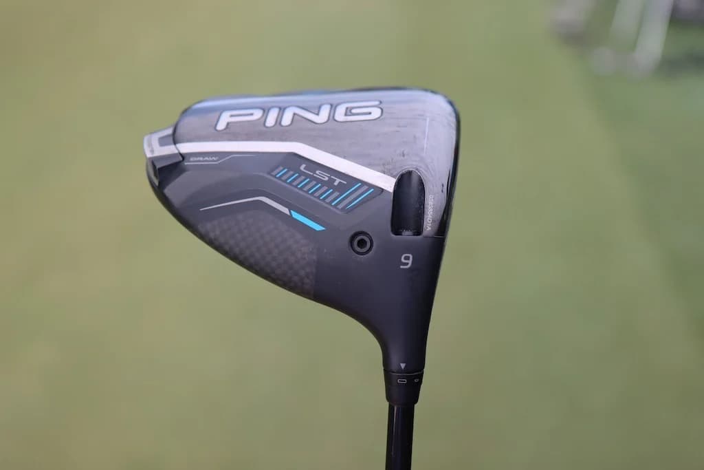 Alex Fitzpatrick dévoile son équipement 2025 avec un mix stratégique entre Titleist, TaylorMade et Ping, privilégiant la régularité et la polyvalence pour son ascension sur le circuit européen.