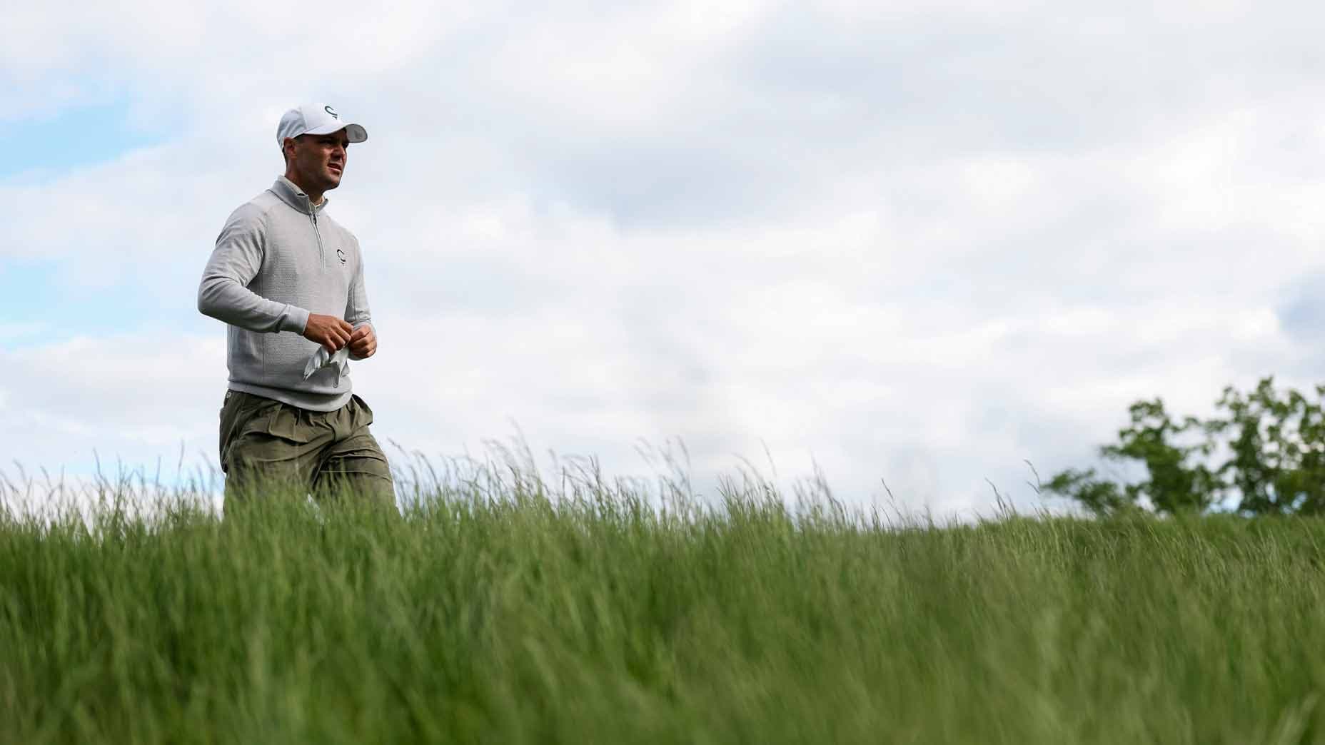 Martin Kaymer révèle que le championnat par équipes LIV Golf est menacé d'annulation, signe des difficultés financières du circuit saoudien.