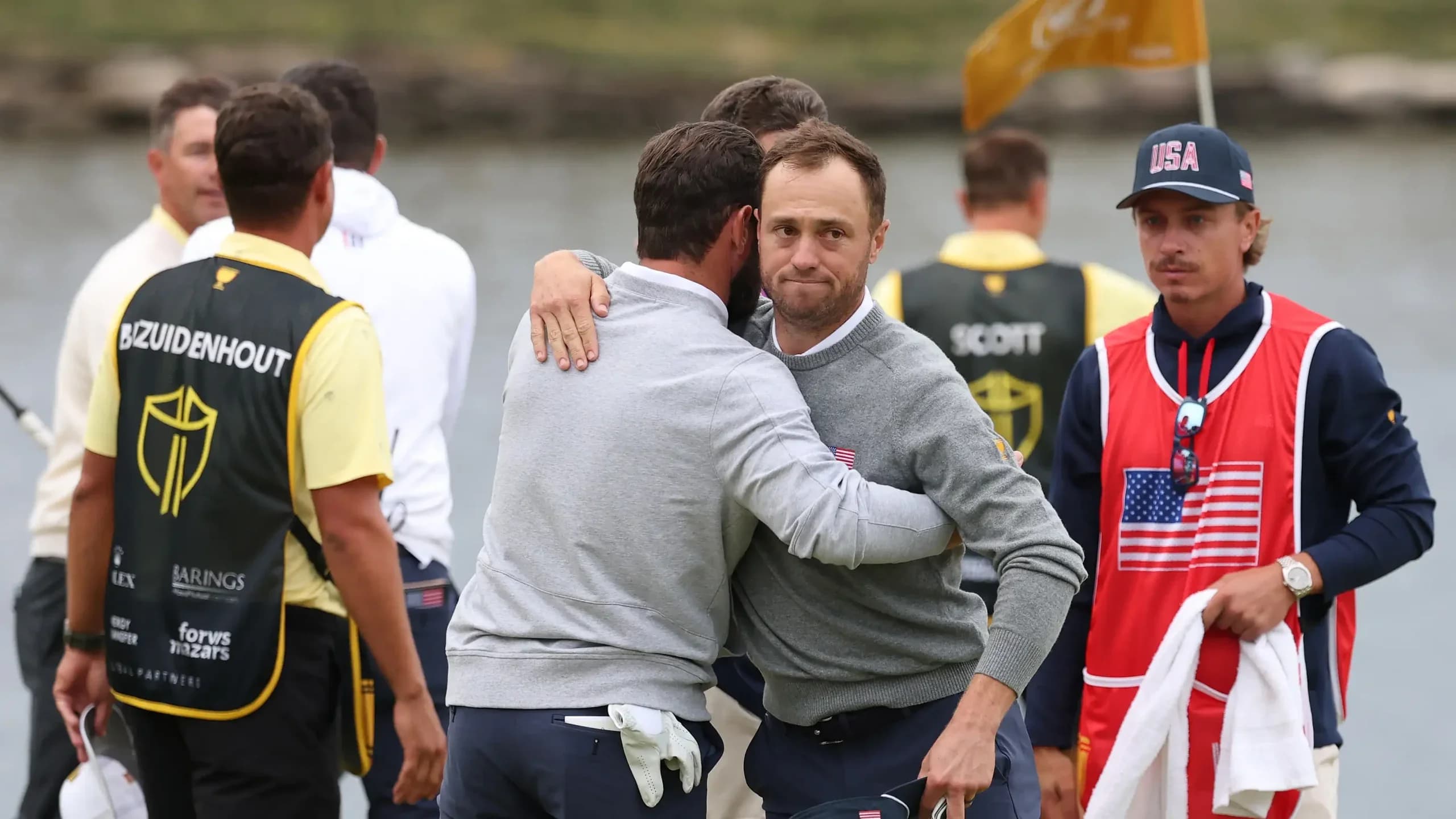 Carton plein en foursome : 5-0 pour les Internationaux, qui mènent 7-3