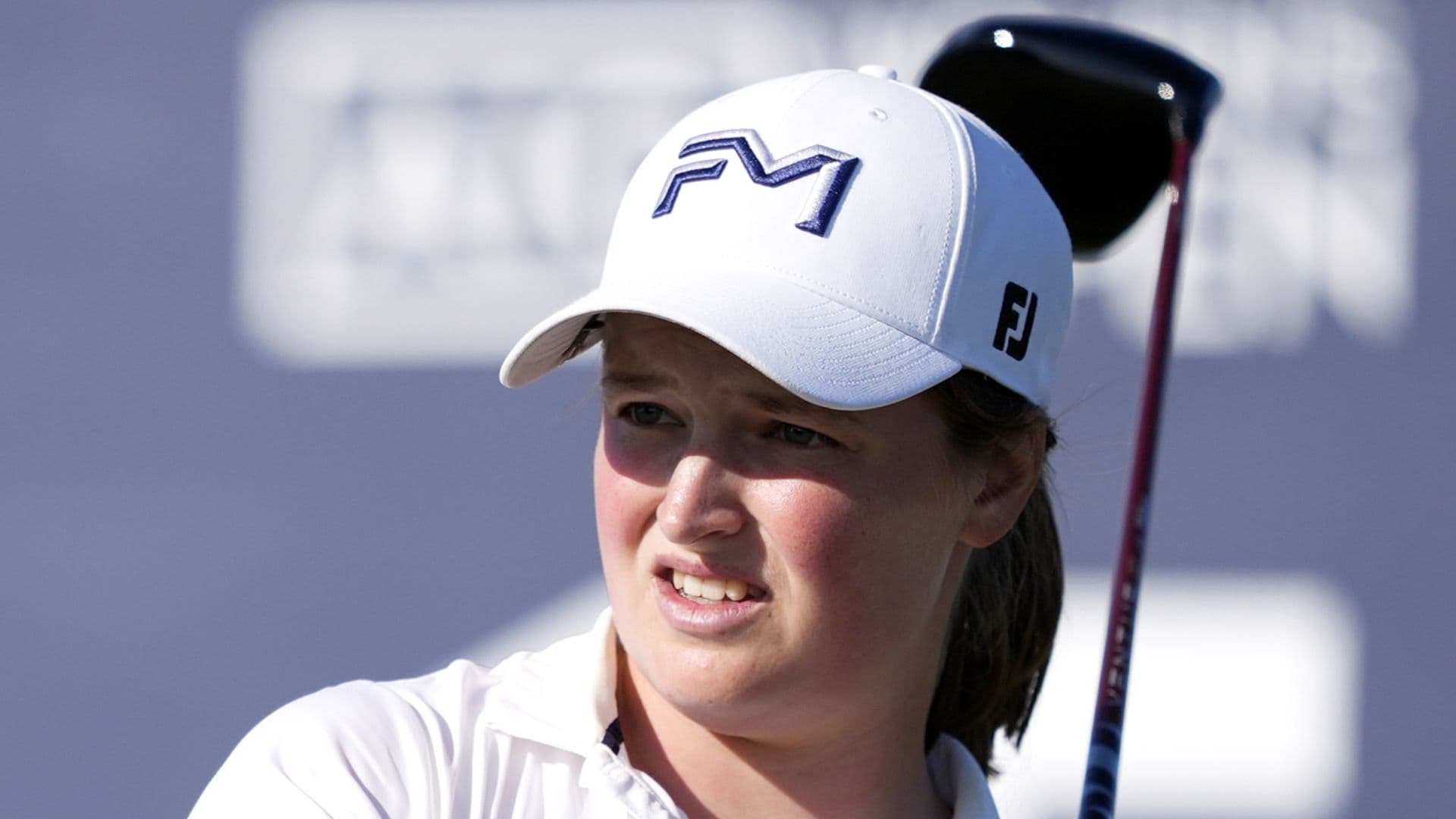Haeran Ryu mène l'AIG Women's Open à mi-parcours, cinq coups devant Charley Hull et Lottie Woad. Troisième tour samedi à Royal Lytham.