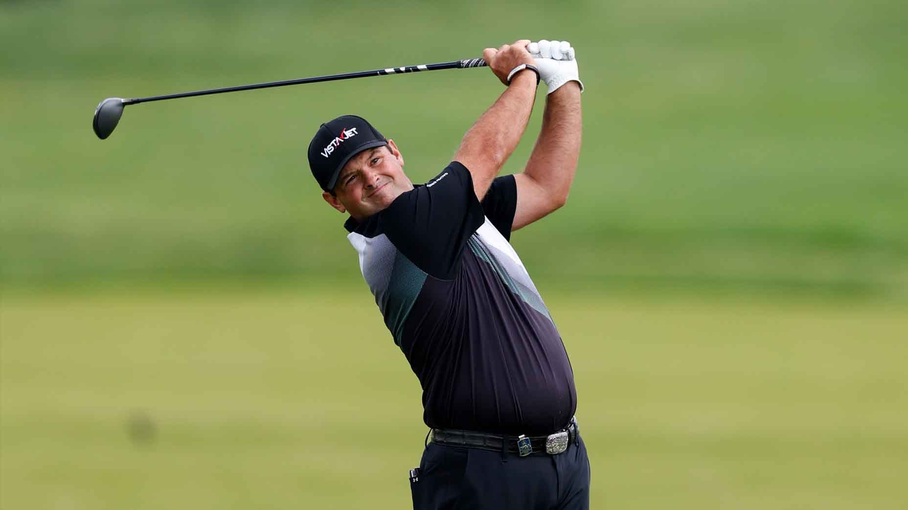 Patrick Reed annonce officiellement son départ de LIV Golf pour retrouver le PGA Tour, motivé par la recherche de compétition régulière de haut niveau plutôt que par les difficultés financières de la ligue saoudienne.