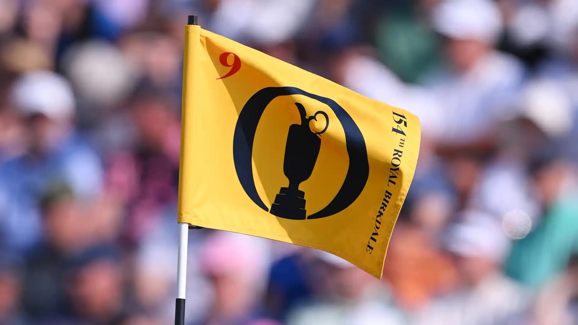 Cameron Young s'impose à l'Open 2026 avec 6 coups d'avance sur Scheffler. Royal Birkdale a fait tomber plusieurs champions majeurs dès le cut.
